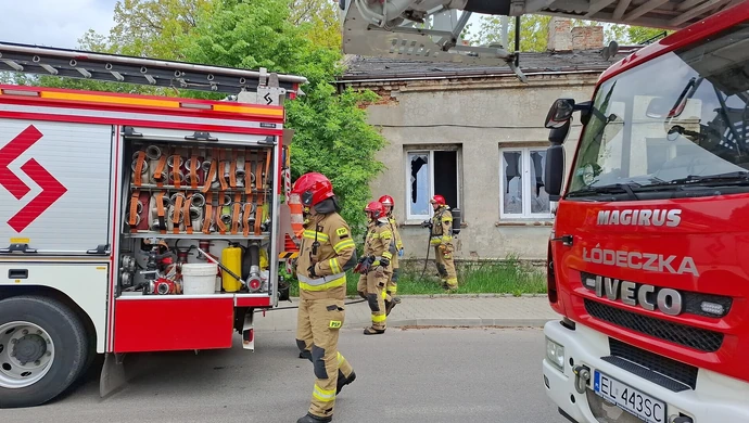 Pożar przy 1 Maja. Na miejscu trzy zastępy straży pożarnej