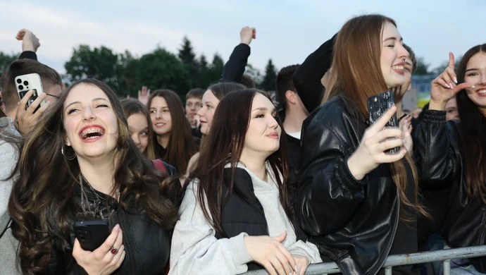 Rapowy finał Juwenaliów w Piotrkowie. Kampus Akademii Piotrkowskiej wypełnił się fanami