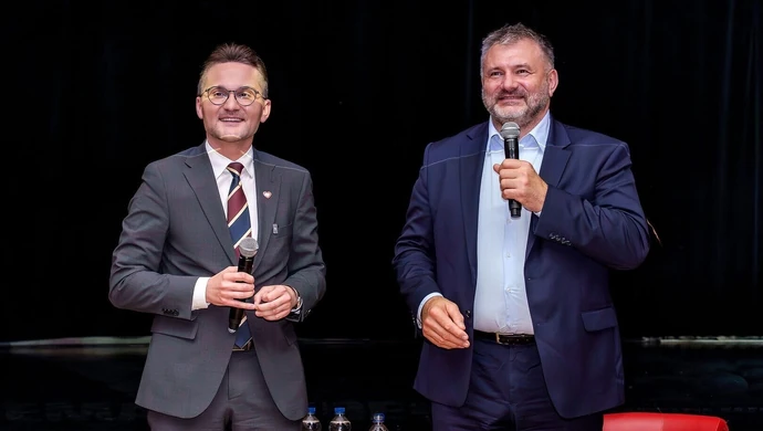 Minister sprawiedliwości przyjedzie do Piotrkowa. Padła jasna deklaracja podczas spotkania z Waldemarem Żurkiem
