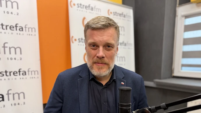 Adrian Zandberg w Piotrkowie: o zdrowiu, podatkach i przyszłości Bełchatowa