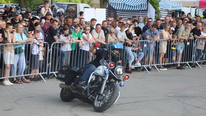 Moszczenica Stolicą Polskiej Motoryzacji! Trwa Wyjątkowy, 14. Motofestyn