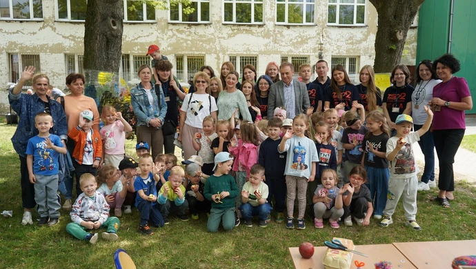 Festyn Ekologiczny w ZSP nr 2. Podsumowanie Projektu Innowacyjnej Edukacji