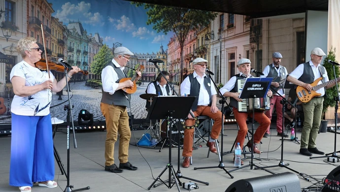 Festiwal Folkloru Miejskiego w Piotrkowie. Święto Tradycji i Kultury