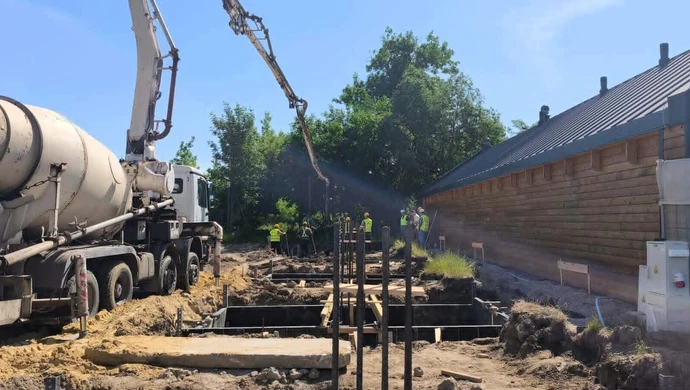 Powstaje nowe zadaszone lodowisko w Piotrkowie. Pierwsi łyżwiarze wyjadą na taflę już zimą