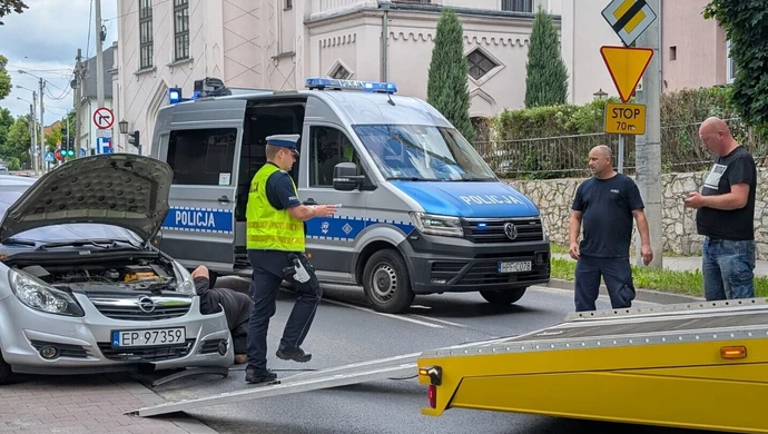 Niebezpiecznie na Zamkowej i Jerozolimskiej. Policja wskazuje przyczynę kolizji