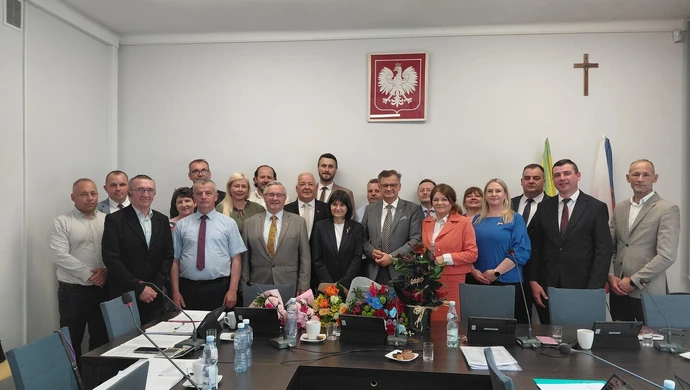 XXVI sesja Rady Gminy Moszczenica – jednogłośne wotum zaufania i absolutorium dla wójta