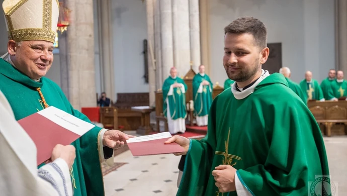 Nowy proboszcz i nowy rektor kościoła akademickiego. Zmiany księży w Piotrkowie