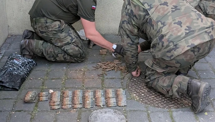 Prokuratura zabrała głos ws. amunicji w muzeum. Śledztwo trwa, zarzutów na razie nie ma