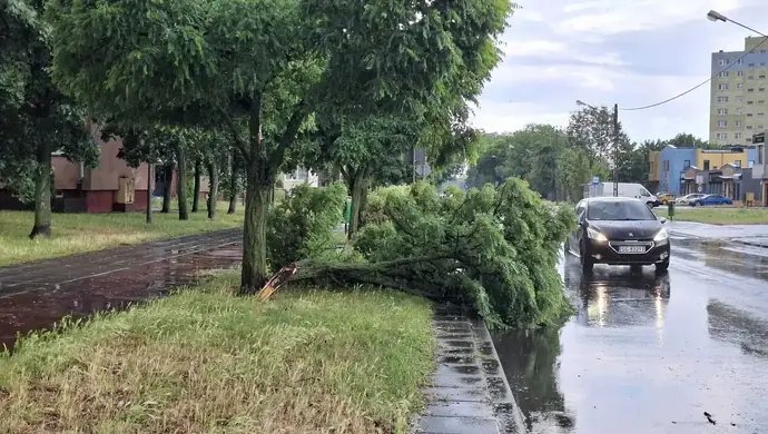  Uwaga! Najpierw ekstremalne upały, teraz nadciągają groźne burze