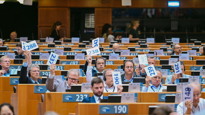 Miasta i regiony wzywają UE do zabezpieczenia środków na walkę ze zmianami klimatu