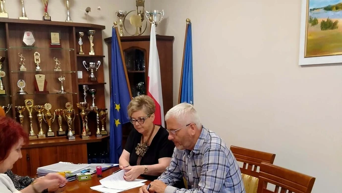 Podpisano umowę na przebudowę drogi Trzepnica – Molina