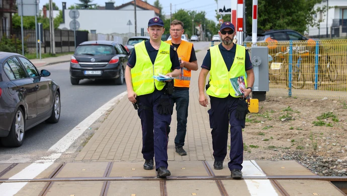 Bezpieczniej i szybciej na przejeździe w Moszczenicy