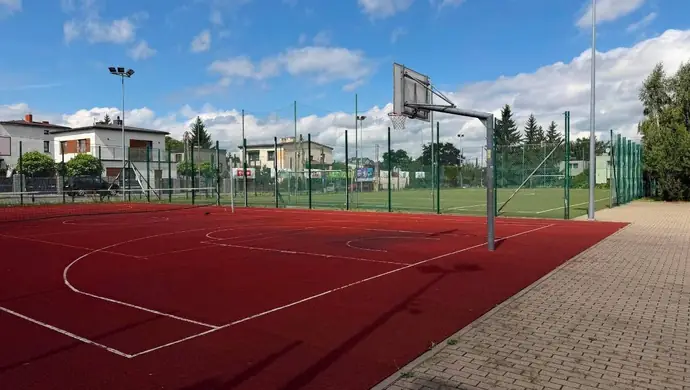Orlik przy Szkole Podstawowej nr 3 w Tomaszowie przejdzie modernizację