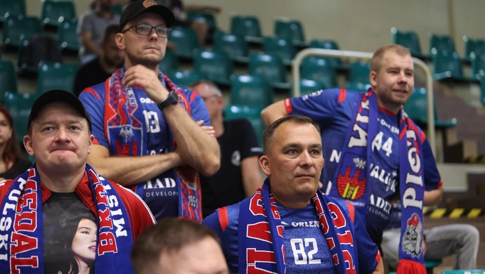 KRASOŃ MKS Piotrcovia nie wygrał memoriału w Piotrkowie. Start Elbląg wygrał w finale