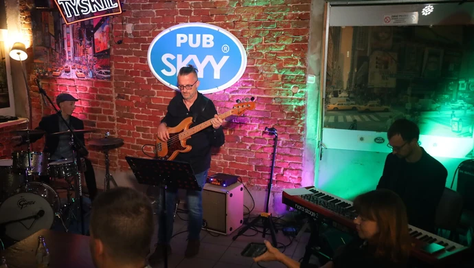 Jazz wrócił na Stare Miasto. Młody perkusista „wymiatał” podczas Old Town Jazz