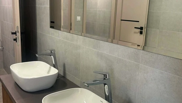 Wyremontowano łazienki w Longinówce. Gmina Rozprza podsumowuje inwestycje z funduszu sołeckiego