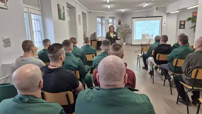 Tydzień Mediacji w Areszcie Śledczym w Piotrkowie. Rozmawiali o rozwiązywaniu konfliktów