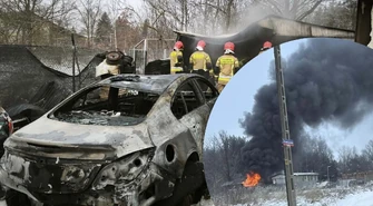 Pożar garażu w Michałowie. Samochód spłonął doszczętnie, uszkodzony także dom