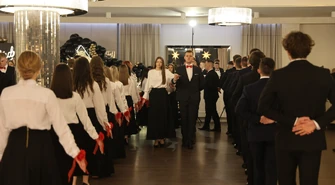 Studniówka ZSP nr 2 w Piotrkowie Trybunalskim („Pioma”) w Arboretum w Studziankach