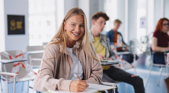 Podjąłeś decyzję o studiach? Teraz jest najlepszy moment, żeby zacząć działać! Trwa nabór na semestr letni w WSKZ!