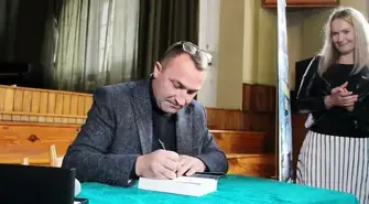 Konrad Chęciński z Piotrkowa Trybunalskiego powraca z klasycznym kryminałem „Wampir z Woźnickich Dołów” osadzonym w małej społeczności pełnej sekretów