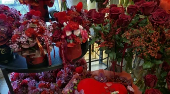 Handlowcy z Piotrkowa liczą na zakochanych 