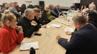 Intrygujące obrady członków jednej z komisji Rady Miasta w Piotrkowie