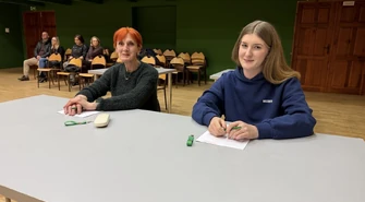 Dyktando o Pióro Wójta w Moszczenicy. Ortograficzne zmagania młodszych i starszych