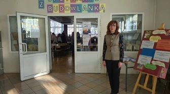 Budują z cegły. Łączą słowem. Budowlanka pokazuje, że język też jest fundamentem