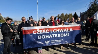 Marsz pamięci Żołnierzy Wyklętych w Piotrkowie Trybunalskim. Hołd dla niezłomnych – uroczystości 1. marca