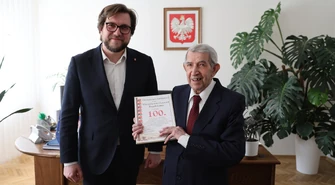 Zielona herbata, ruch i pozytywne nastawienie – tak Mieczysław Rogalski świętuje 100 lat