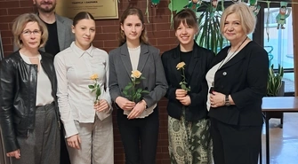 Podwójny sukces uczennic z Piotrkowa Trybunalskiego. Laureatki konkursu z języka polskiego