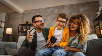 Jak nauczyć dziecko oszczędzać w cyfrowym świecie? Poznaj Misję SPOKO BONUS w ESBANKU