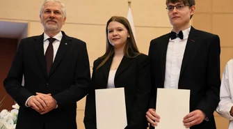 Stypendia Prezesa Rady Ministrów i MEN dla uczniów z Piotrkowa i regionu
