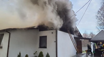 Pożar domu w Przygłowie. Nikomu nic się nie stało, straty jednak są duże