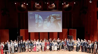 Młodzi z Piotrkowa i regionu wśród najlepszych. Stypendia marszałka rozdane