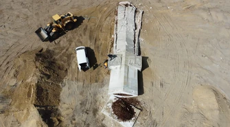 Pomnik w Polichnie zburzony. Co stanie się z jego fragmentami?