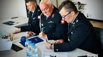 Blisko 60 tys. zł dla jednostek OSP w gminie Sulejów. Inwestycje w bezpieczeństwo mieszkańców