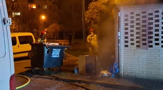 Pożar wiaty śmietnikowej na osiedlu przy ul. Wysokiej