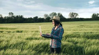 Pogodowa ruletka w rolnictwie: jak Warta odpowiada na rosnące ryzyka sezonu 2026?