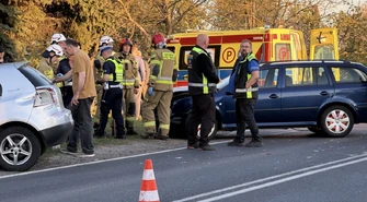 Kolejny wypadek na drogach regionu. Wypadek na DK91 w Longinówce. Droga zablokowana 