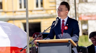Piotrków patrzy na Tomaszów. Po wystąpieniu posła wraca temat szpitala