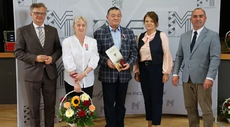 Wzruszająca uroczystość w gminie Moszczenica. Jubilaci świętowali 50 lat małżeństwa i odebrali prezydenckie odznaczenia