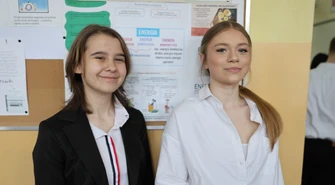 Egzamin ósmoklasisty 2026 w Piotrkowie. Uczniowie SP 16 napisali test z języka obcego