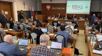 Debata nad raportem o stanie miasta w Piotrkowie. Jak mieszkańcy mogą zabrać głos?