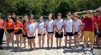 Sportowa majówka w Powiecie Piotrkowskim: Młodzi mistrzowie w blasku słońca i medali