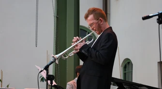 Ulica Milesa Davisa w Piotrkowie. Tak uczczono 100. rocznicę urodzin legendy jazzu