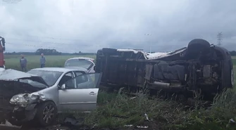 Trzy osoby ranne w zderzeniu dwóch samochodów w Gutowie Dużym