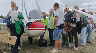 Fly Fest 2026 wystartował. Dwa dni lotniczych emocji na piotrkowskim lotnisku