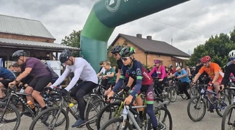 VI Rodzinny Rajd Rowerowy i Łazowski Bieg Przełajowy już w sobotę. Organizatorzy zapraszają na sport i spotkanie z historią